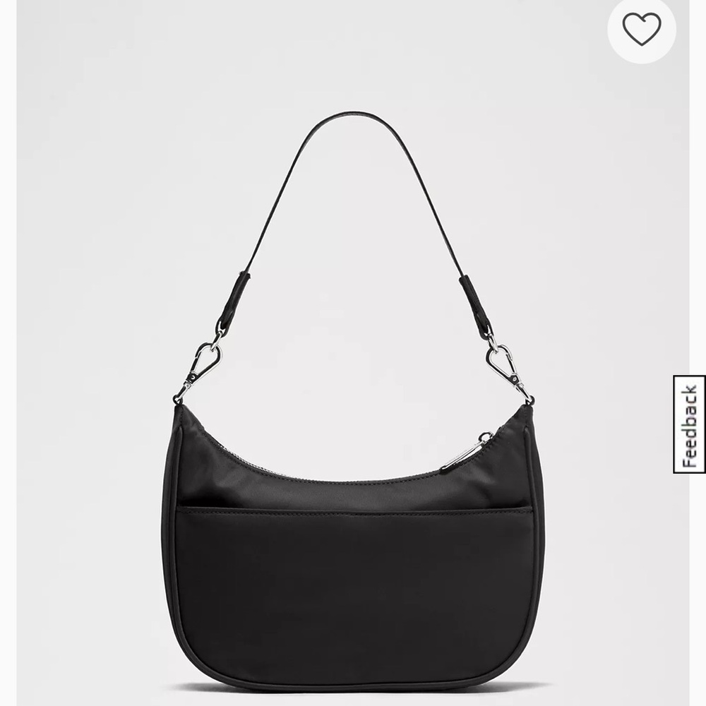 City Essentials Small Shoulder Bag 3L - Picture 2 of 13